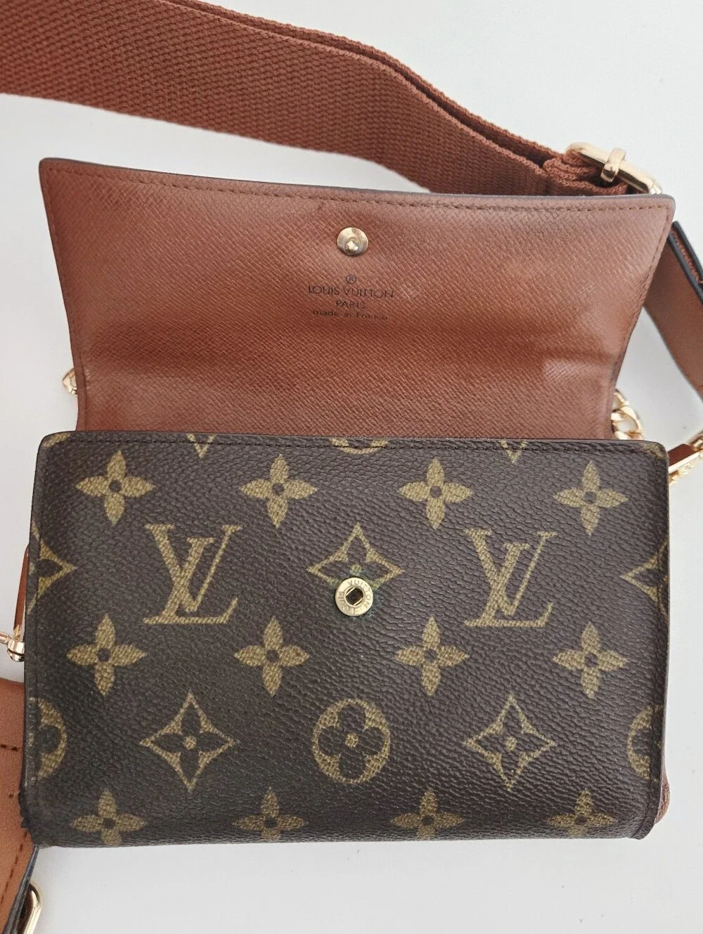 Authentic LOUIS VUITTON LV Monogram Wallet Clutch Card Holder Crossbody WOC‎ - Picture 8 of 13